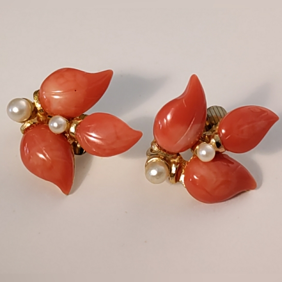 Vintage Swoboda Semi-Precious Carved Coral Faux Pearl Gold Plated Clip Earrings